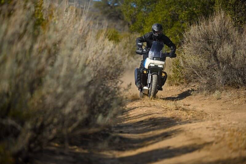 Harley-Davidson-Pan-America-1250-Special-estreia-Brasil-3 (1) (1)